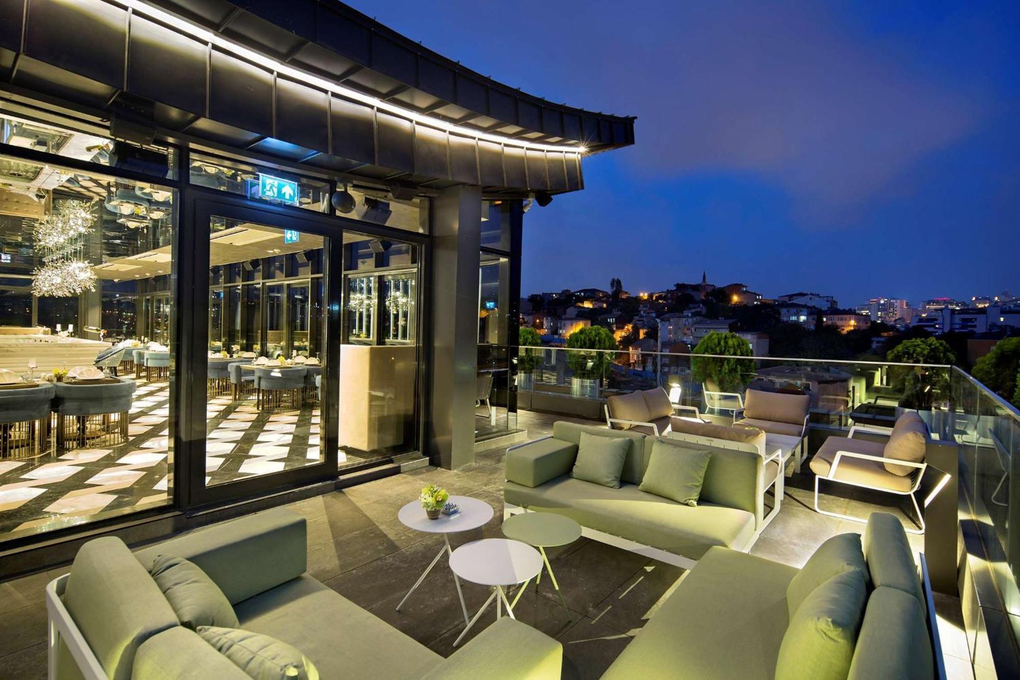 Doubletree By Hilton - Piyalepasa Istanboel